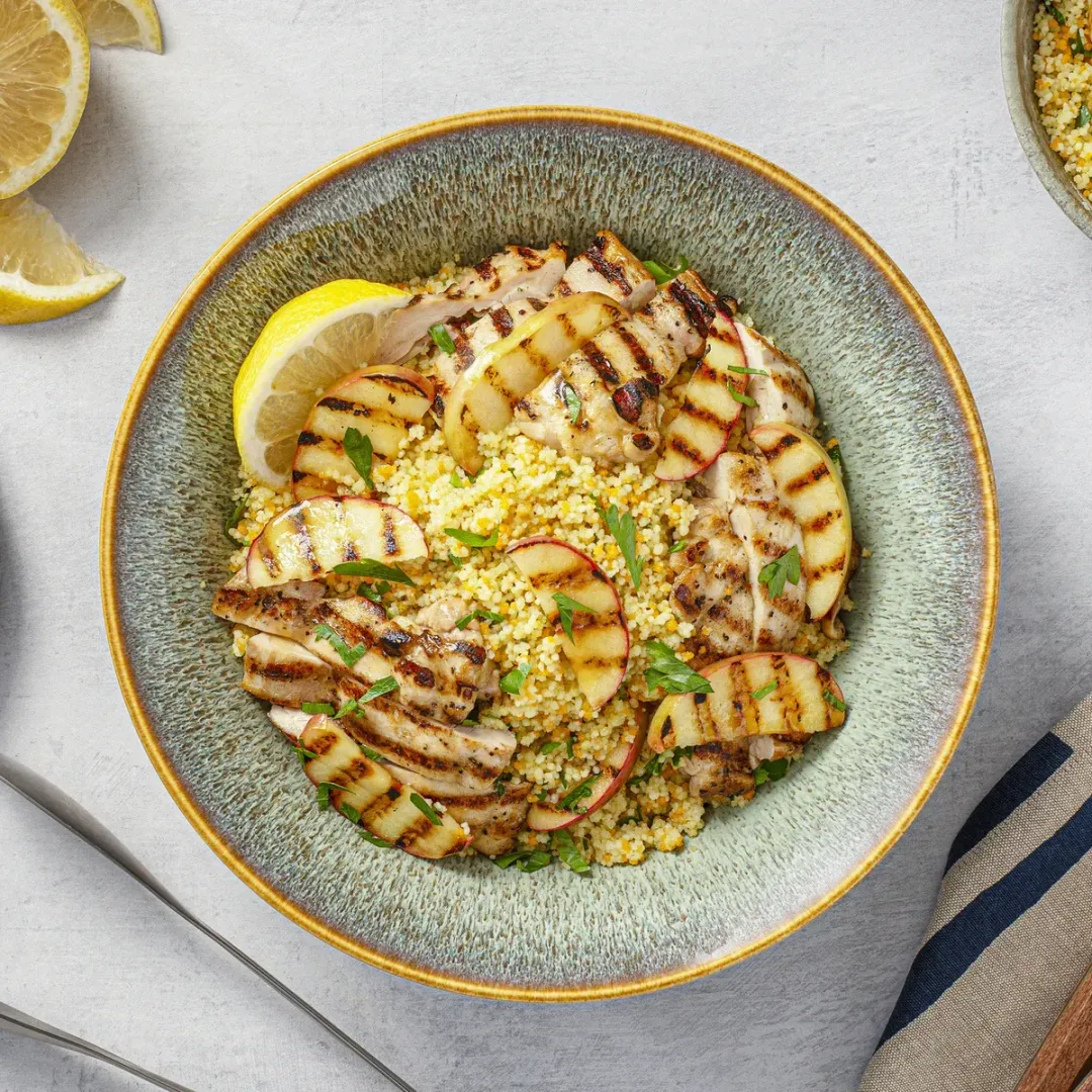 https://d3xhk4vytuuf2.cloudfront.net/Couscous-with-Grilled-Chicken-and-Apple.webp