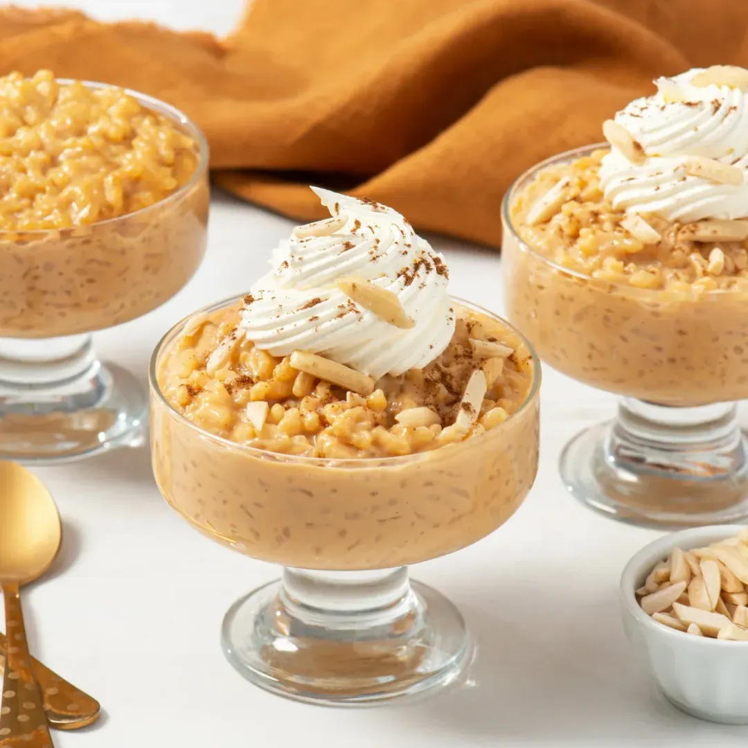 https://d3xhk4vytuuf2.cloudfront.net/Dulce-De-Leche-Rice-Pudding-Recipe.webp