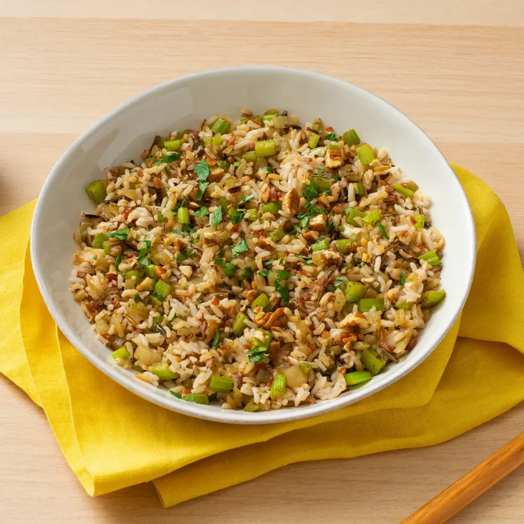 https://d3xhk4vytuuf2.cloudfront.net/Royal-Pecan-Rice-Stuffing.webp